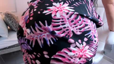 Snapshot of perlapreciosa chatting on January 2025 03:09:01 AM PerlaPreciosa online show from January 2025 03:09:01 AM