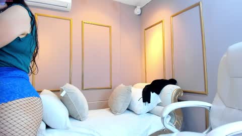 Snapshot of perlapreciosa chatting on February 2025 04:14:02 AM PerlaPreciosa online show from February 2025 04:14:02 AM