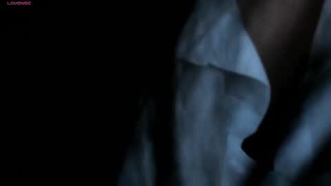 Snapshot of perlapreciosa chatting on March 2025 04:06:01 AM PerlaPreciosa online show from March 2025 04:06:01 AM