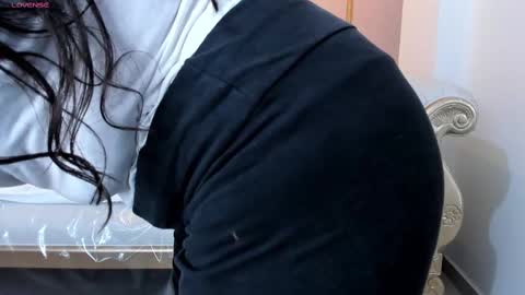 Snapshot of perlapreciosa chatting on March 2025 06:44:01 AM PerlaPreciosa online show from March 2025 06:44:01 AM