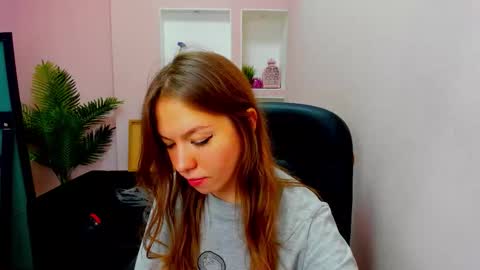 horror flying on the wings of the night.... online show from October 2025 08:31:02 PM