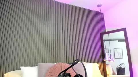 Lizza online show from November 2025 11:32:02 AM