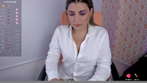 Isabella   online show from February 2025 05:26:01 PM