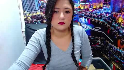 Snapshot of pervertt_linda chatting on September 2025 06:52:01 PM Linda online show from September 2025 06:52:01 PM