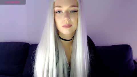 Isabella online show from January 2025 12:05:02 PM