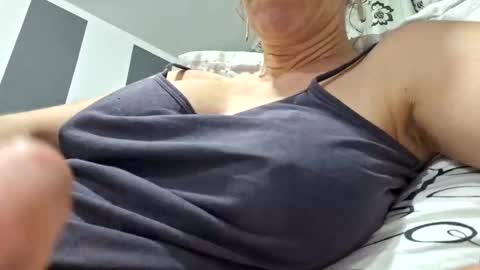 Lisa -  online show from January 2025 06:41:02 PM