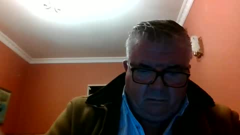 pete112991 online show from December 2024 08:44:01 PM