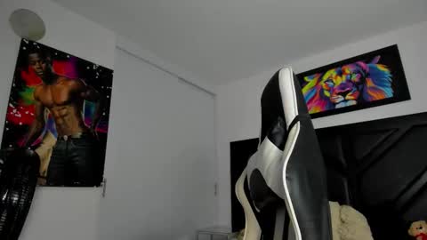 PeterColeman online show from November 2025 10:12:01 PM