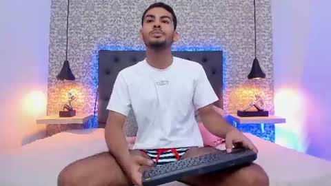 Peter Kink online show from July 2026 07:05:02 PM