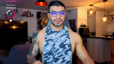Snapshot of peterjack7 chatting on April 2026 02:48:02 AM Peter Jack online show from April 2026 02:48:02 AM