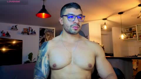 Snapshot of peterjack7 chatting on May 2026 02:29:01 AM Peter Jack online show from May 2026 02:29:01 AM