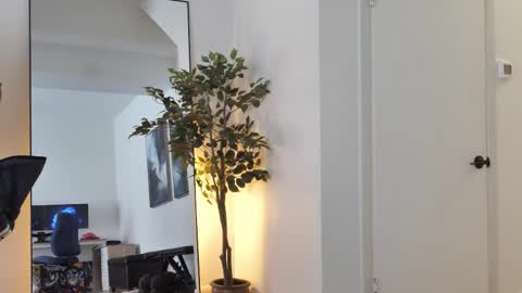 Peter Parker online show from February 2026 06:06:02 PM