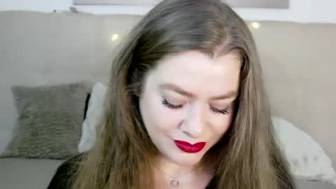 Peters Emily online show from December 2024 04:21:02 PM