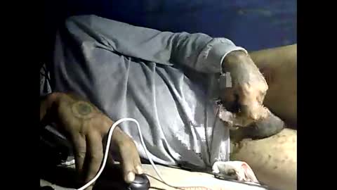 peterson1978 online show from October 2025 05:07:01 AM