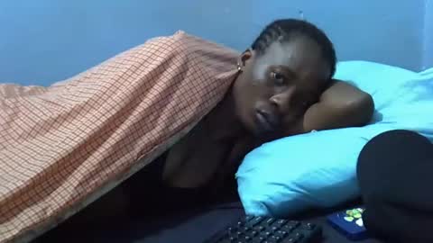 petite_bella21 online show from April 2026 02:50:01 AM