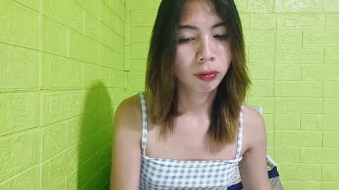 Yuriee online show from January 2025 10:23:02 AM