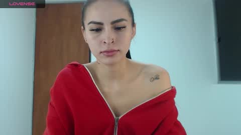 Linda online show from December 2025 09:40:01 AM