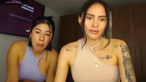 Snapshot of petite_linda chatting on May 2026 01:12:01 AM Linda online show from May 2026 01:12:01 AM