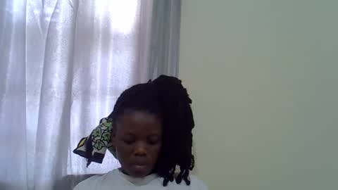 petite_melan online show from November 2025 10:04:02 AM