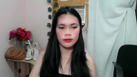 petite_pauline online show from January 2026 09:14:02 AM