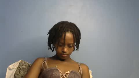 Snapshot of petite_star2 chatting on February 2026 12:48:02 PM petite_star2 online show from February 2026 12:48:02 PM