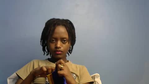 Snapshot of petite_star2 chatting on February 2026 10:48:01 PM petite_star2 online show from February 2026 10:48:01 PM