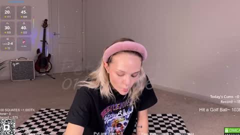 PiperAvery online show from January 2026 09:31:02 PM