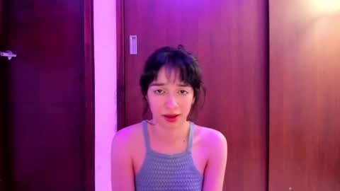Lunna online show from March 2025 02:19:02 AM