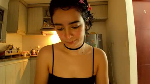 Lunna online show from March 2026 01:29:02 AM