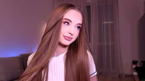 Petitegonwiild online show from July 2026 10:56:01 PM