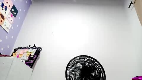 danna online show from March 2026 02:15:01 AM