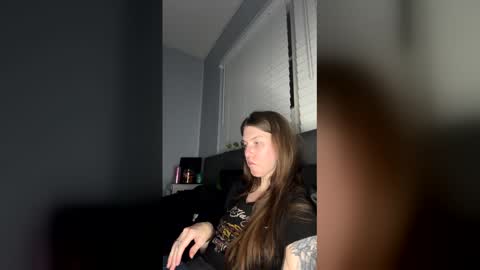 I am very new and dont know what im doing lol online show from May 2026 03:59:01 AM