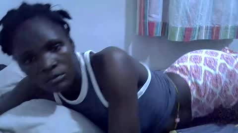 petiteslim2 online show from May 2026 01:29:01 PM