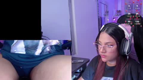 Snapshot of petitesofia_ chatting on March 2025 01:37:01 PM Sofia online show from March 2025 01:37:01 PM