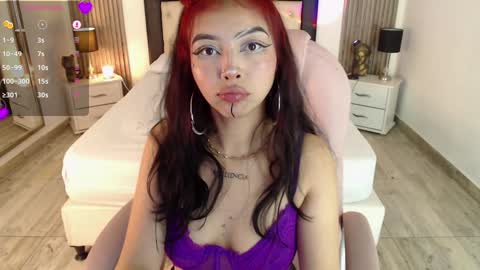 Pettit Courtny online show from January 2025 07:05:01 AM