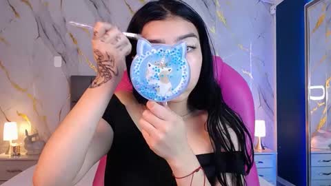 Pettit Courtny online show from March 2025 08:16:02 PM