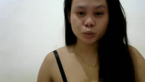 Snapshot of petty_yumii chatting on July 2026 06:12:01 PM petty_yumii online show from July 2026 06:12:01 PM