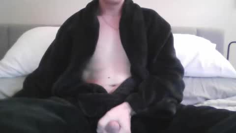 pgramlin09 online show from November 2025 06:32:01 PM