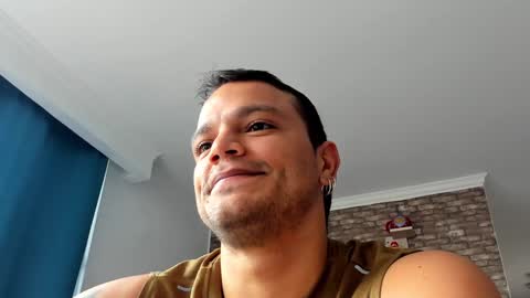 Philipe online show from February 2025 06:10:01 PM