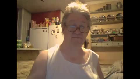 Snapshot of phillboys chatting on February 2026 04:49:02 PM phillboys online show from February 2026 04:49:02 PM