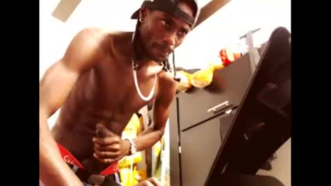 2 pac shakur online show from January 2025 04:44:01 PM