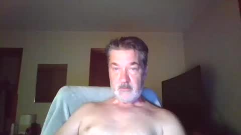 slave online show from November 2025 10:48:02 AM