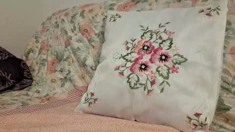 philos1979 online show from October 2025 05:24:02 PM