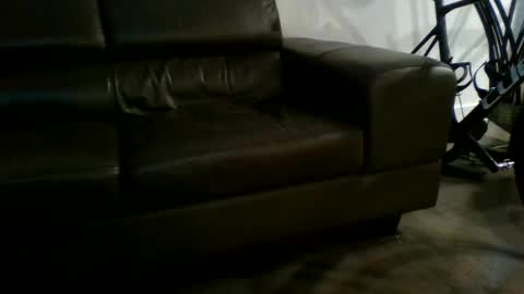 philouuuuu online show from June 2026 12:26:01 AM