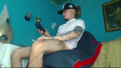 phlilloyhighclouds online show from December 2024 01:43:02 PM