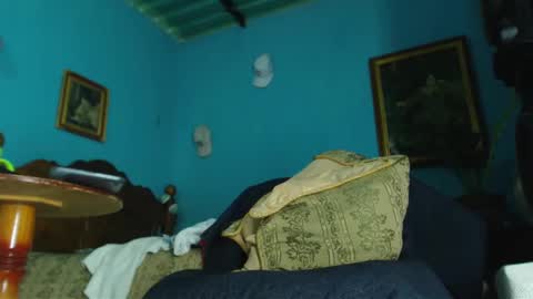 phlilloyhighclouds online show from February 2025 04:26:01 PM