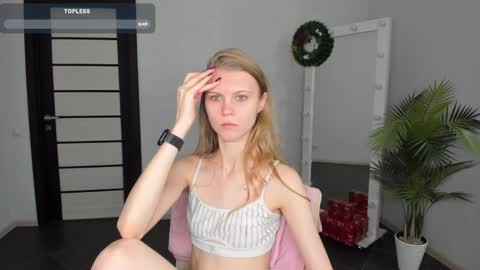 Phoebe online show from December 2024 09:22:02 AM