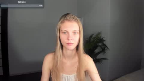 Phoebe online show from January 2025 05:21:02 AM