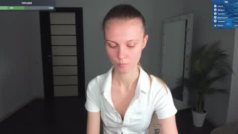 Phoebe online show from February 2025 01:33:01 PM
