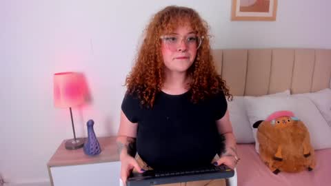 Phoenix Angel  online show from January 2025 04:12:01 AM